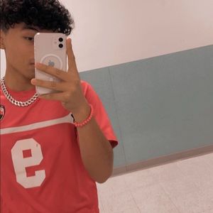 Meet your Posher, Ethan